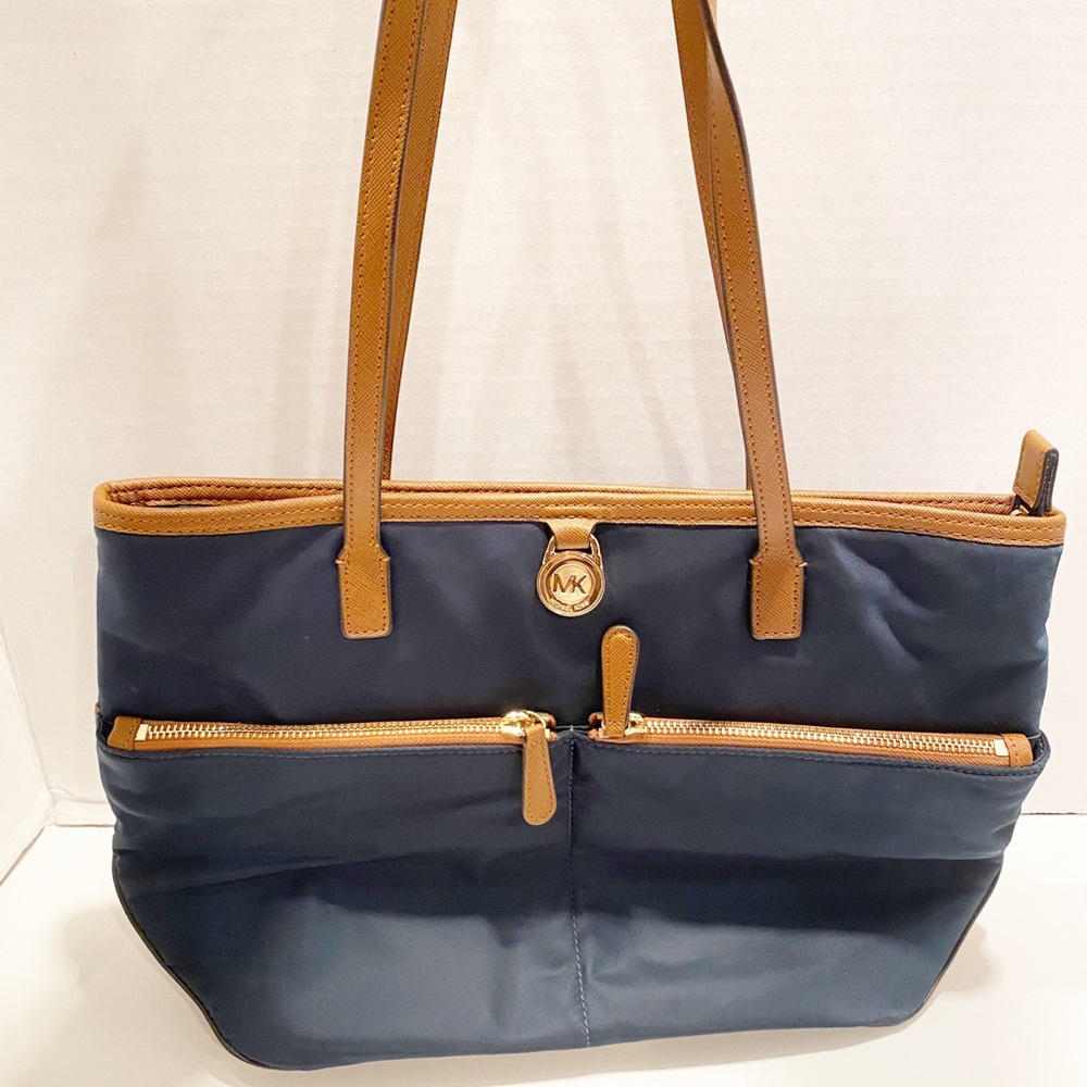 Michael Kors tote